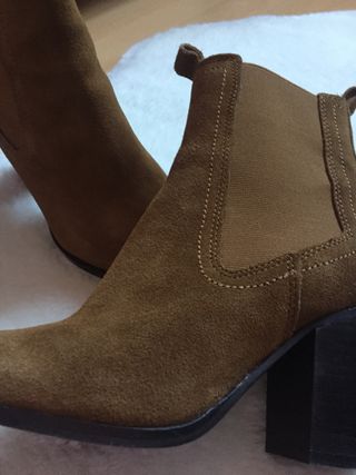 Botines Mango de segunda mano en Lloret de Mar en WALLAPOP