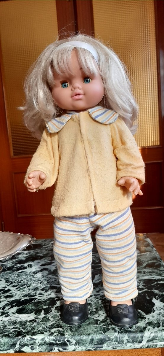 muñeca   b,b  española  años 60 antiguedad vintage