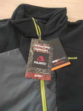 Chaqueta de Forro Polar Trangoworld de segunda mano por 90 EUR en Sevilla  en WALLAPOP