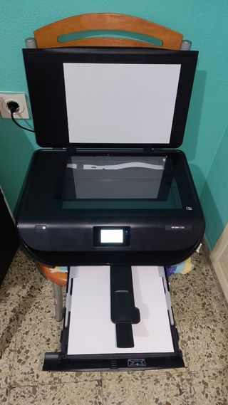 Impresora HP envy 5030 de segunda mano por 40 EUR en Málaga en WALLAPOP