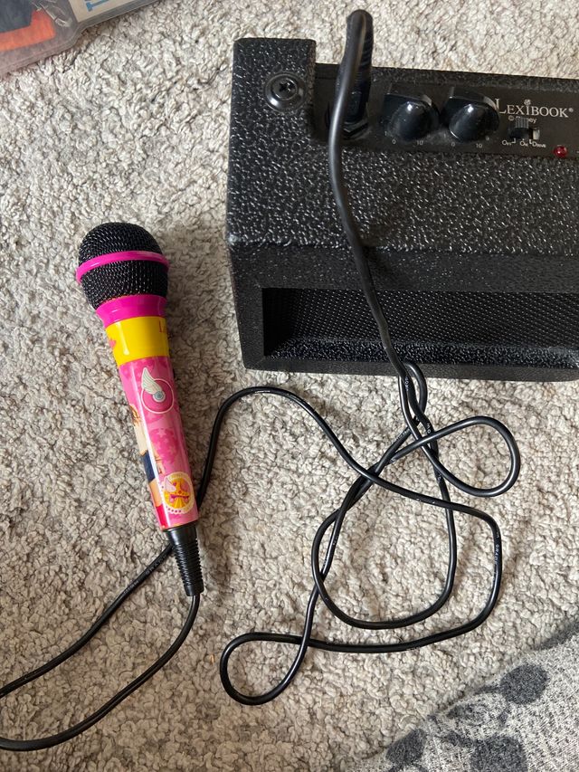 Altoparlante con microfono