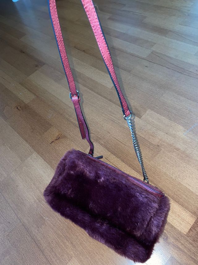 Bolsito de pelo granate