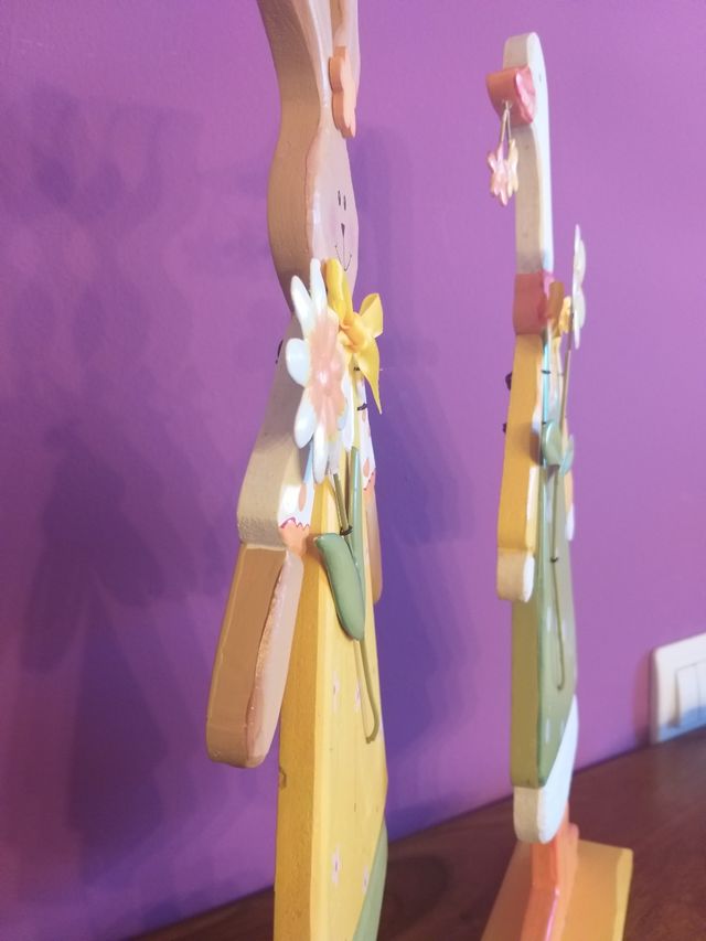 2 FIGURAS CUADROS INFANTILES EN MADERA