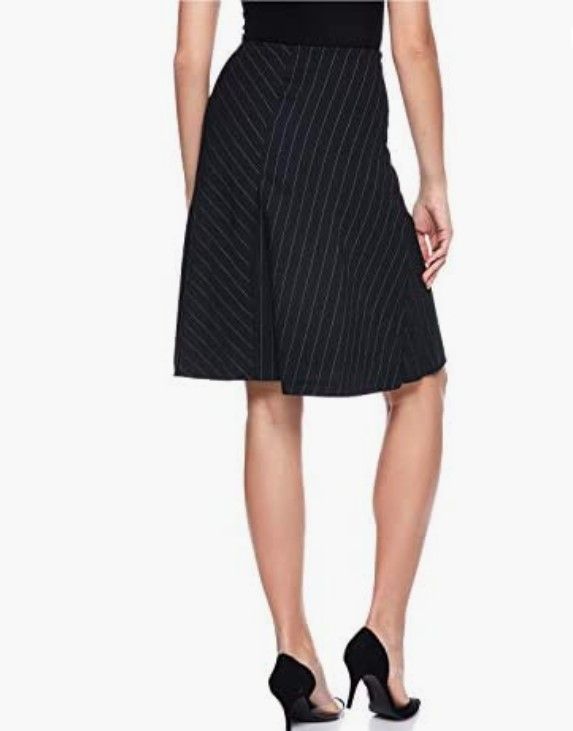 Falda raya diplomática