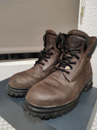 Botas Panama Jack Goretex de segunda mano por 79 EUR en La Llagosta en  WALLAPOP