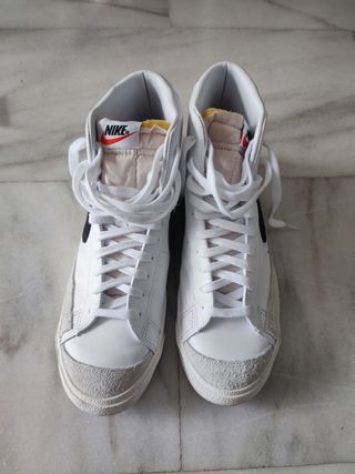 Nike blazer 42,5 de segunda mano por 70 EUR en Málaga en WALLAPOP