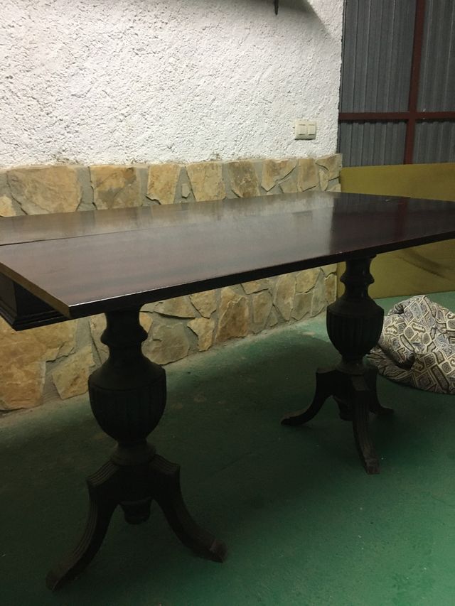 Mesa de madera extensible