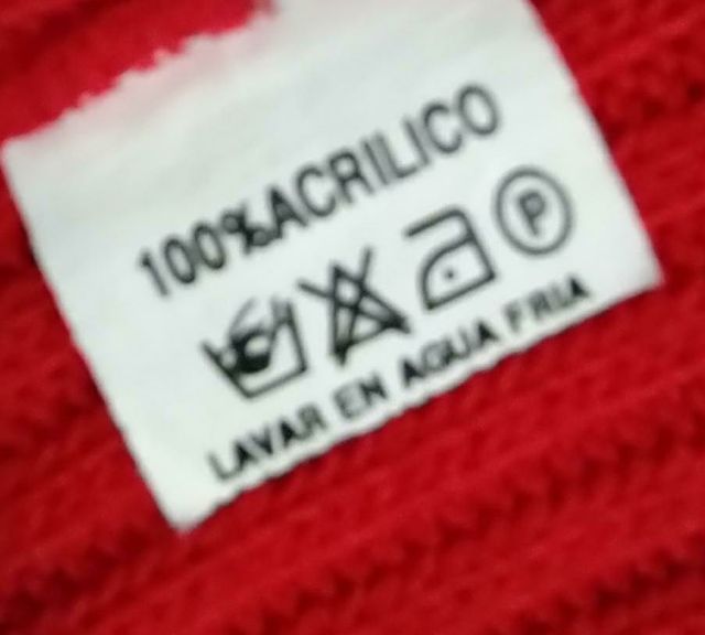 Polo Rojo Con Cremallera Lateral Talla/S/36/8