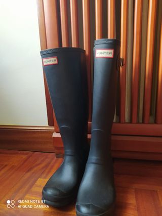 Botas Hunter de segunda mano por 35 EUR en Donostia-San Sebastián en  WALLAPOP