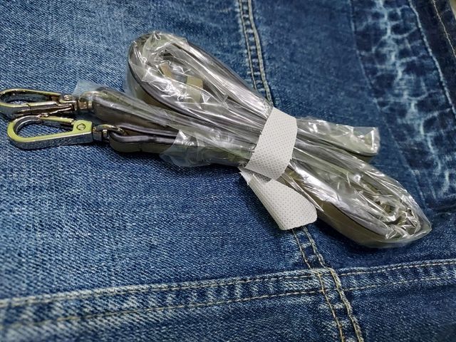 Correa para bolso en verde, nueva, sin estrenar.