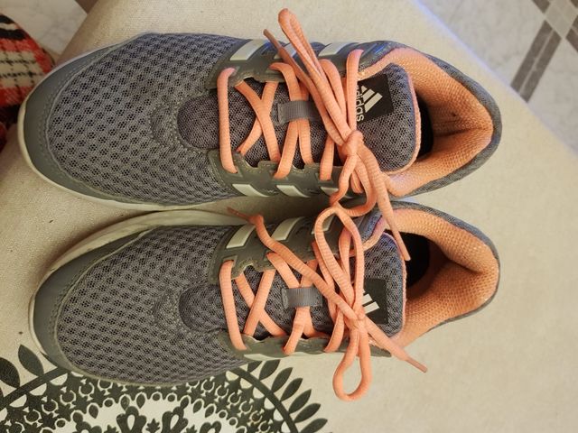 DEPORTES ADIDAS DE MUJER TALLA 39