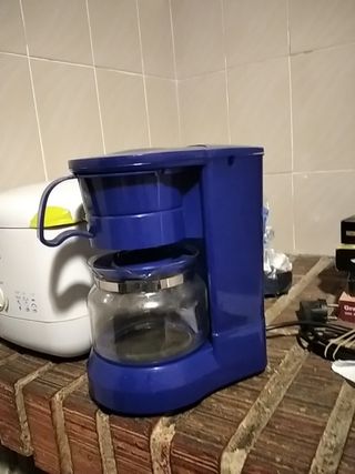 Se vende Cafetera electrica de segunda mano por 10 EUR en Zamora en WALLAPOP