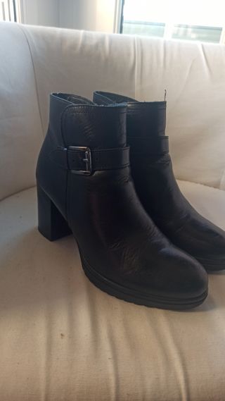 BOTINES EN PIEL BY FOSCO EN MERKAL | Blog de moda y belleza | Fashion and  Beauty Blog | El blog de Amparo Fochs 