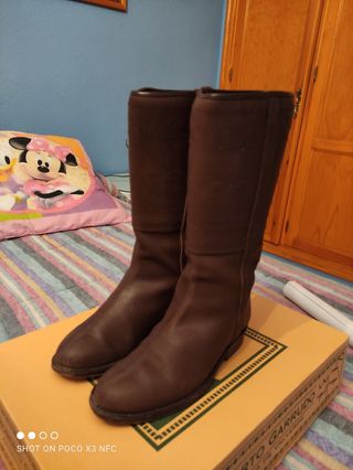 Botos camperos Roberto Garrudo tres puestas, ancho de segunda mano por 30  EUR en El Real de la Jara en WALLAPOP