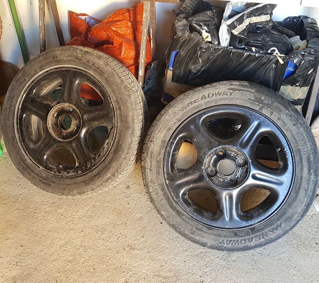 vendo 2 ruedas de seat ibiza 4 100 llanta 15