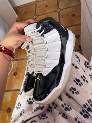 Zapatillas Hombre Jordan Max Aura 3 White/ University Red-Black