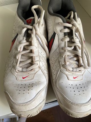 Zapatillas Nike Vintage de segunda mano por 10 EUR en Madrid en WALLAPOP