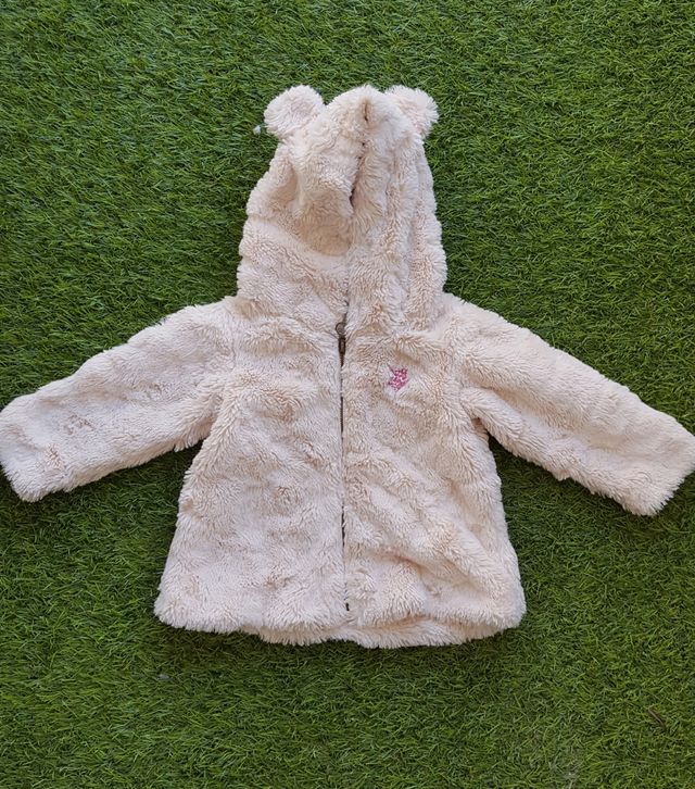 Abrigo niña