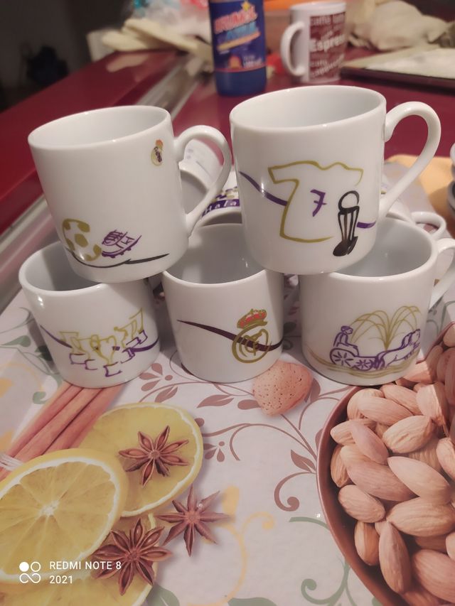 R.MADRID JUEGO TAZITAS CAFÉ