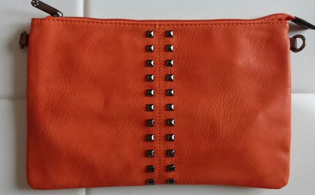 BORSA/POCHETTE ECOPELLE COLOR ARANCIONE