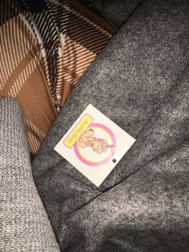 Chaqueta larga/ gabardina gris