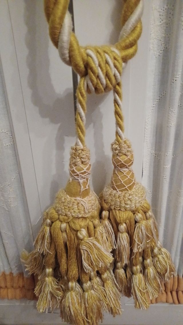 Alzapaños para cortinas