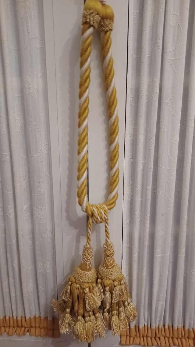 Alzapaños para cortinas