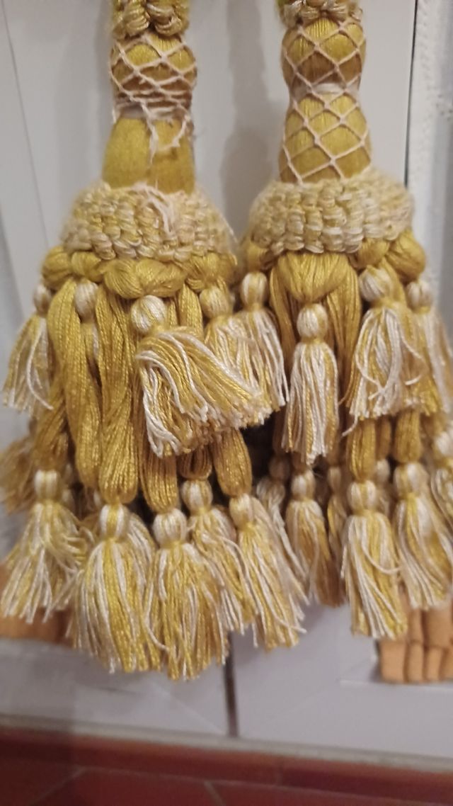 Alzapaños para cortinas