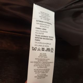 Chaqueta corta Tintoretto de segunda mano por 25 EUR en Esplugues de  Llobregat en WALLAPOP