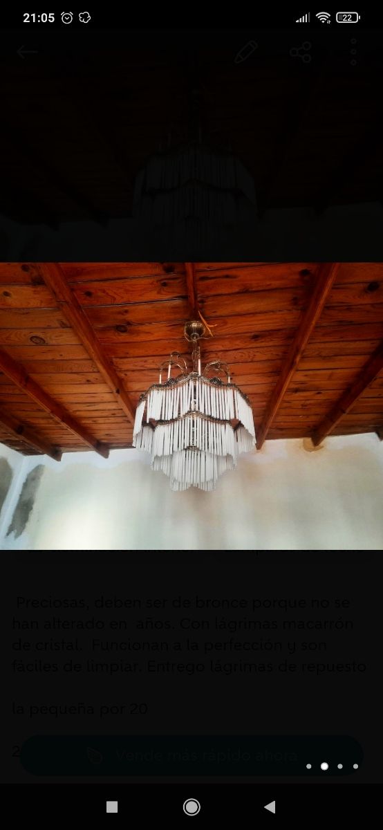 Lámpara de techo antigua.