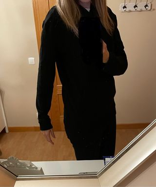 Sudadera negra mujer Decathlon de segunda mano por 10 EUR en Salamanca en  WALLAPOP