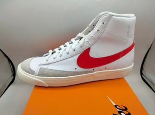 OFERTA TEMPORAL ! Nike blazer mid 77 talla 41 de segunda mano por 70 EUR en  Bilbao en WALLAPOP