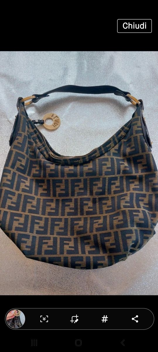 Firmatissima borsa fendi monogram vintage