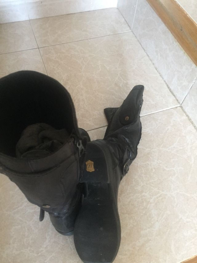 Botas Altas piel color Negro