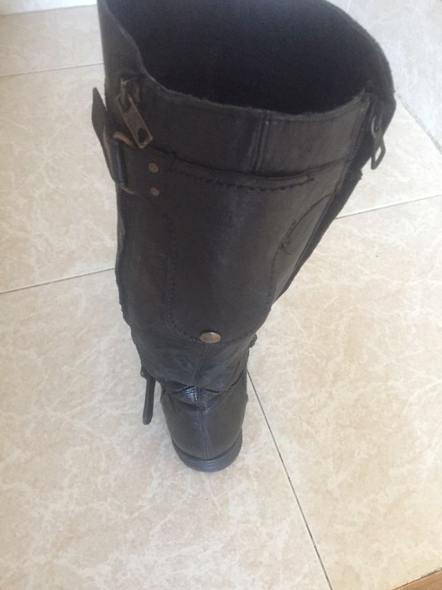 Botas Altas piel color Negro