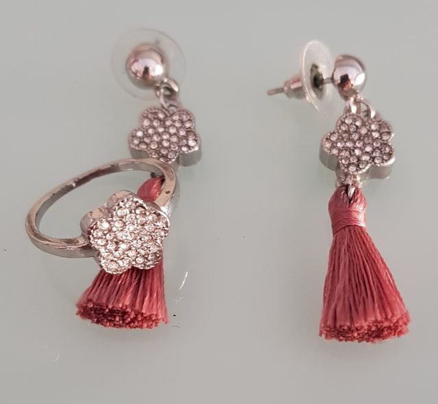 PENDIENTES ROSA CON ANILLO 