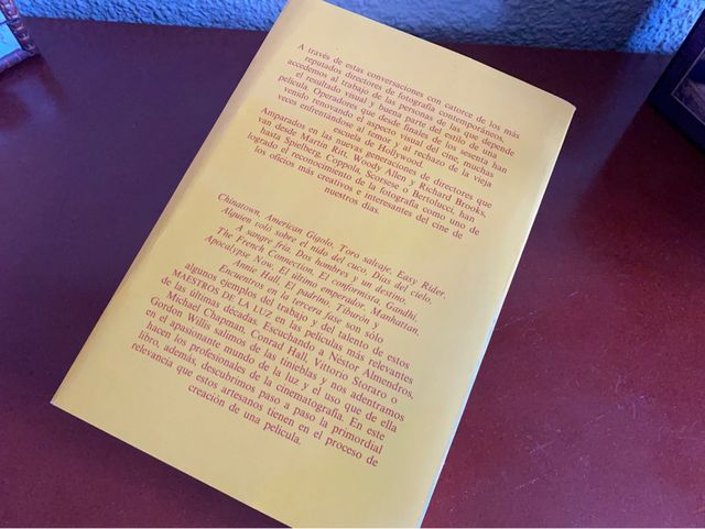 LIBRO MAESTROS DE LA LUZ PRIMERA EDICIÓN