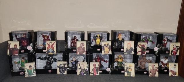 Bustos Marvel+Fascículos y tarjeta certificado