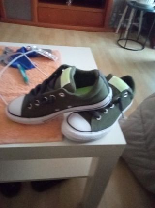 Bamba Converse de Niño o Niña n35 de segunda mano por 20 EUR en ... ماري كوري Bamba Converse de Niño o Niña n35 de segunda mano por 20 EUR en ... ماري كوري