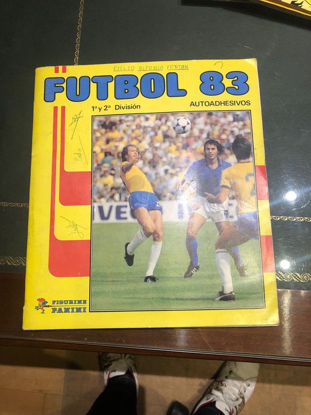 Álbum Fútbol 83 Panini semicompleto