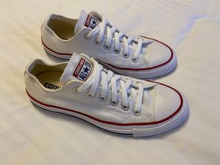 Converse All Star blancas 37\\'5 de segunda mano por 29,95 EUR en Tortosa en  WALLAPOP