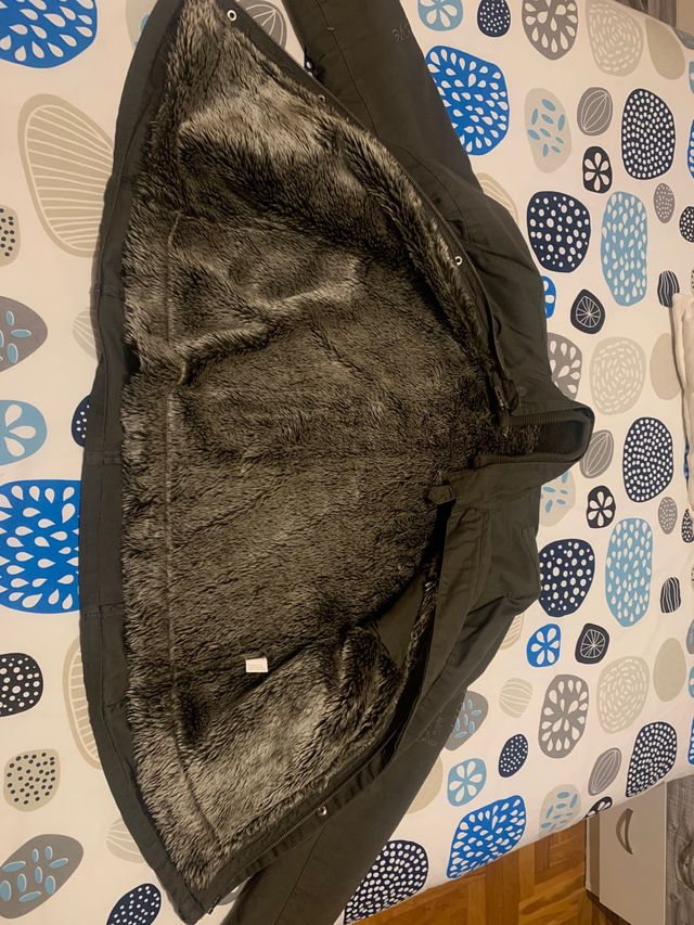 Abrigo DESIGUAL talla XL