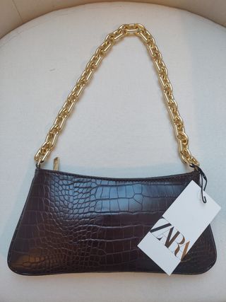 Bolso mujer de hombro marrón de Zara de segunda mano por 20 EUR en  Santander en WALLAPOP