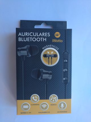 Auriculares bluetooth NUEVOS Iwotto magnéticos de segunda mano por 12 EUR  en Collado Villalba en WALLAPOP