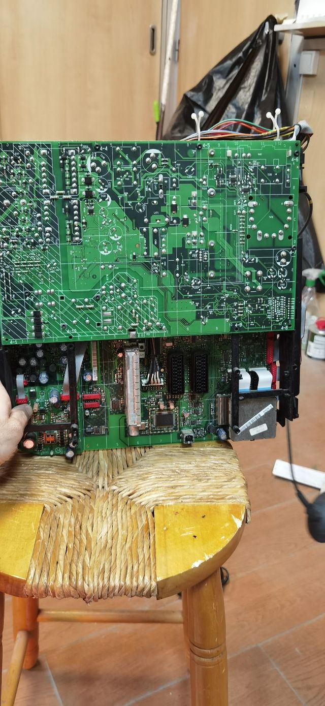 Beovision 1 chasis vertical Bang Olufsen