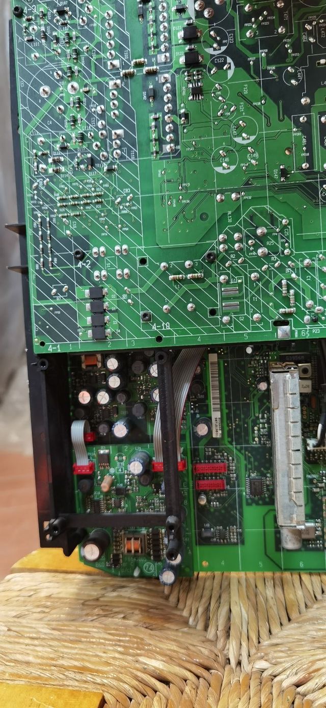 Beovision 1 chasis vertical Bang Olufsen