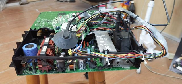 Beovision 1 chasis vertical Bang Olufsen