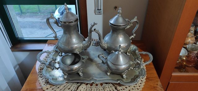 Vendo juego de café con bandeja