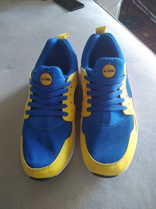 Zapatillas LIDL de segunda mano por 35 EUR en Las Rozas de Madrid en  WALLAPOP