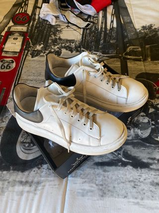 Zapatillas martin valen de segunda mano por 20 EUR en Burgos en WALLAPOP